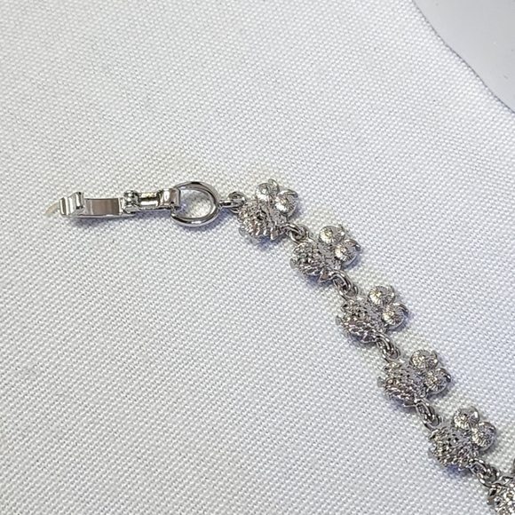 Silver Owl Bracelet White Gold Filled New - Picture 8 of 8